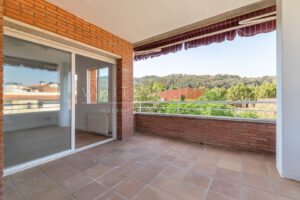 WhiteHomes_Vallromanes-21