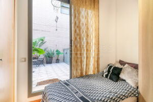 WhiteHomes_Democracia LOGO-21