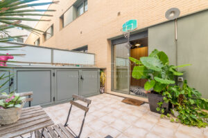 WhiteHomes_Democracia LOGO-23