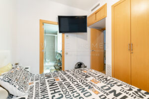 WhiteHomes_Democracia LOGO-29