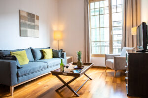 Unique Apartments_Laietana 13 4-2_2room_lowres-4