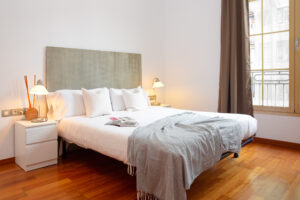 Unique Apartments_Laietana 13 4-2_2room_lowres-6